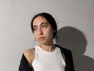 girl showing pussy DebbraGacia