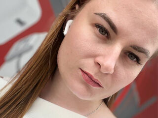 teaser web cam ElenaMaeer