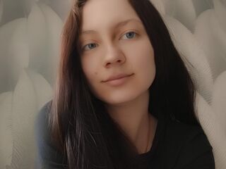 teaser chat EllieCornfield