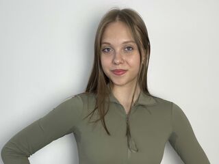 free live sexcam ElviaSix