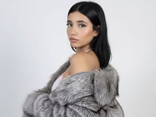 hot webcamslut EmyDilucas