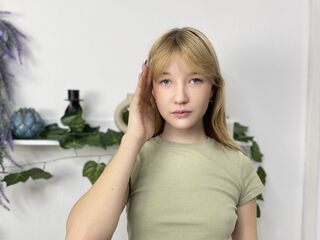 live sex webcam EugeniaCaudell