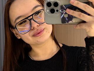 cam girl masturbating with vibrator EvaCutten
