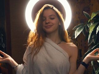 beautiful webcamgirl FloraBenny