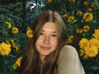 girl cam naked GemaWiddows