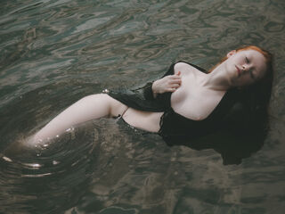 camwhore masturbating with vibrator GingerNancy