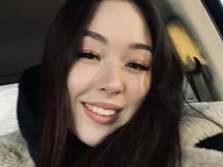 chatroom webcam photo HaniKoenke