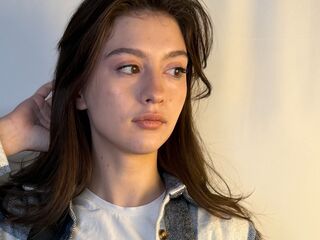 hot girl cam HermilaKegerries