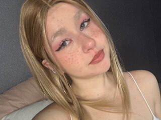 hot strip tease cam HoneyLumi