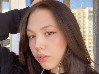 free webcam chatroom JanettLemoyne