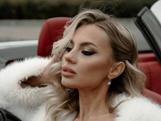 cam girl masturbating with vibrator JeneRizzi