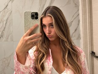 cam girl livecam JohnieBritton