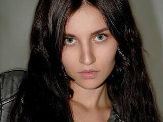 hot cam girl spreading pussy JolineDurda