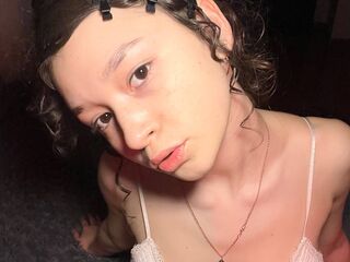 chatroom JolynnOssman