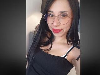 cam girl fingering KarolyMoon