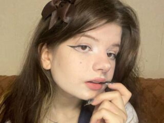 closeup cam KarolynBerendzen