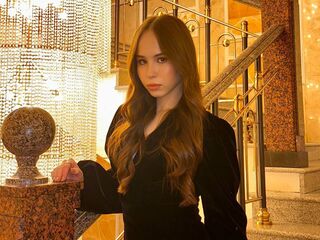 free nude webcam show KaryNeil