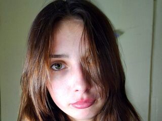 girl chat room KathrynWalters