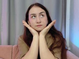 camslut naked KattrinGolden