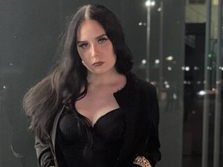 cam girl KelsiLowndes