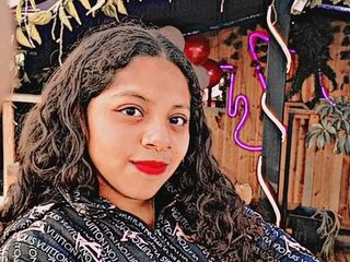 chatroom webcam pic KyraFade