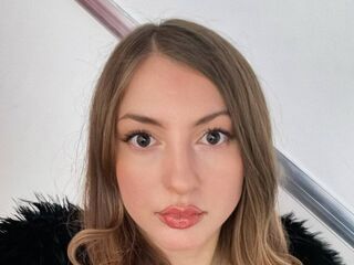 live cam girl photo KyraKur