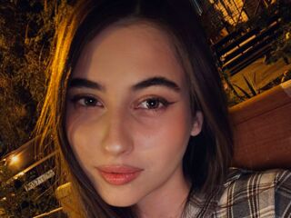 webcam picture LeiaFrost