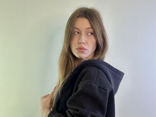 live sex webcam video LeonilaKesling