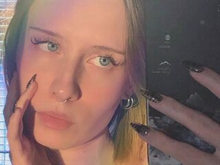 cam girl fingering LeonilaSeedorf