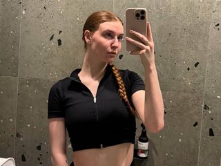 chatwhore LessieNunz