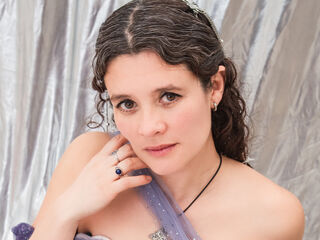 nude camgirl picture LiaEspenser
