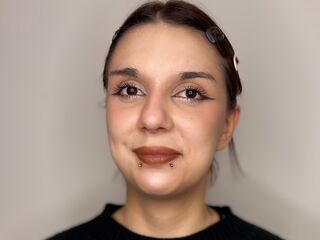 camwhore spreading pussy LoniFessel