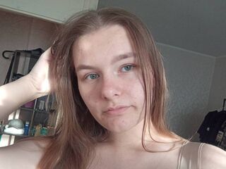 webcam pic LucilleDeinert