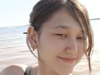 free live chatroom LucreciaConsla