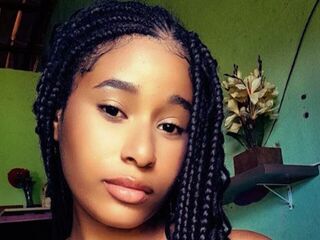 adult cam LuiseHuebsch