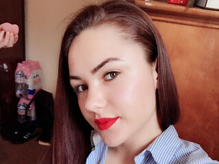 girl fingering bald pussy LunaTokio