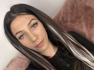 camgirl spreading pussy LunaVixen