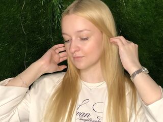 naked cam MadalineStehlik