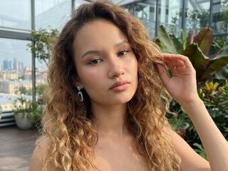 live sex cam MaliaUcci