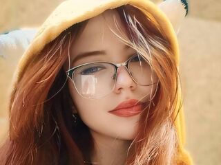 beautiful camgirl MardellBilich