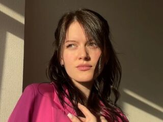 adult videochat webcam MaudGuerrido