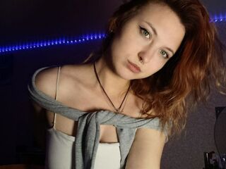 cyber sex cams MaudieTuttle