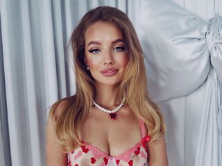 shower sex webcam MayaGal