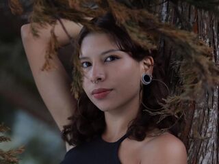 cam girl spreading pussy MelanyVelvett
