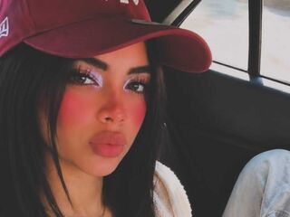 girl chat MeliThompson