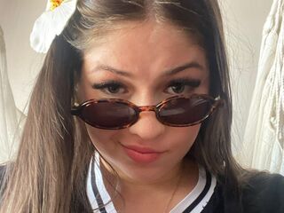 camslut MiaCelezte