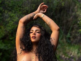 kinky webcam model MiaMarino