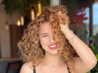 naughty camgirl masturbating with dildo MiaPolanska