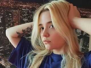 cam girl chat MonnieMoniz