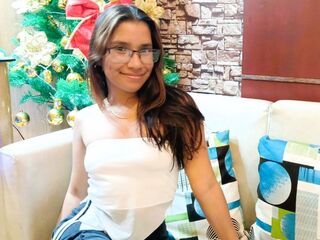 naked webcamgirl video OdetteBelle